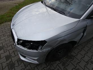 Skoda Fabia 1.0 TSI Selection picture 32