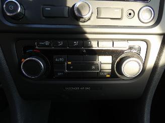 Volkswagen Golf 1.2 TSI Highl. BlueM picture 19