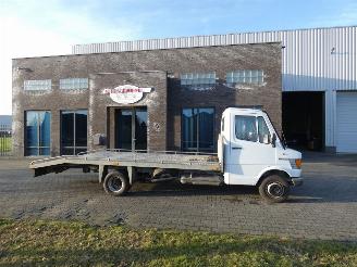 skadebil bedrijf Mercedes Viano 410D Oprijwagen schadevrij! 1994/8