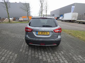 Suzuki S-Cross S-Cross 1.4 B.jet Select Smart Hybrid picture 4