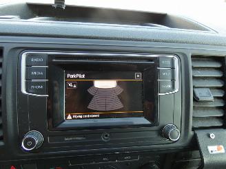 Volkswagen Transporter 2.0 TDI L2H2 Highl. picture 18