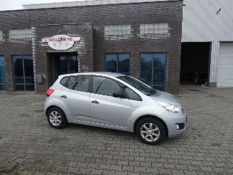 Avarii autoturisme Kia Venga 1.4 CVVT X-pect 2011/6