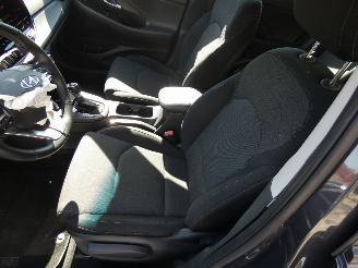 Hyundai I-30 1.0 T-GDi MHEV Comfort Smart picture 10