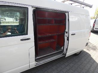 Volkswagen Transporter 2.0 TDI L2H2 Highl. picture 10