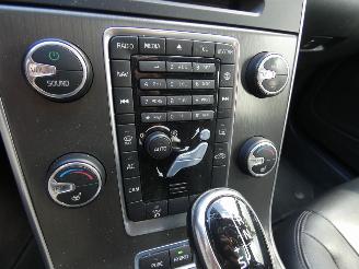 Volvo V-60 PLUG IN HYBRID 2.4 D6 AWD Pl.i Sum. picture 21