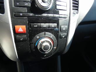 Kia Venga 1.4 CVVT X-pect picture 17