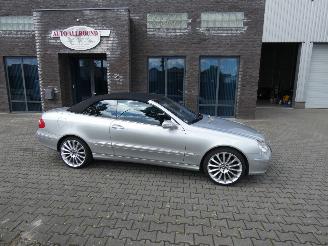 Coche accidentado Mercedes CLK CLK 320 Avantgarde Cabrio 2004/8