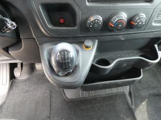 Renault Master T35 2.3 dCi L4H3DLHD picture 17