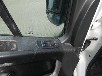 Renault Master T35 2.3 dCi L4H3DLHD picture 11