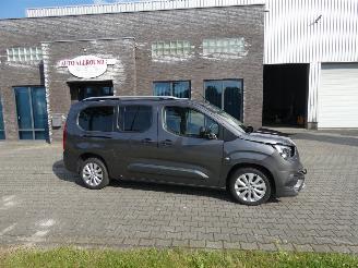 Auto incidentate Opel Combo LIFE 1.2 T. L2H1 Edition 2021/4