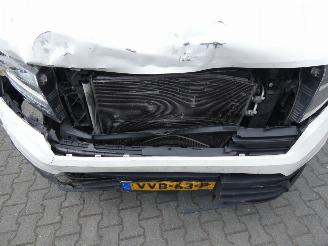 Volkswagen Crafter 35 2.0 TDI L3H3 picture 22