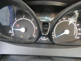 Ford Transit Courier Van 1.5 TDCI Limited Duratorq S&S picture 14