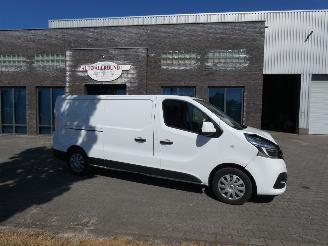 damaged commercial vehicles Renault Trafic 2.0 dCi T29 L2H1 Work 2020/6