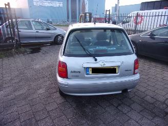 Nissan Micra (K11) Hatchback 1.0 L,LX 16V (CG10DE) [40kW] picture 3