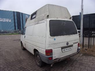 Volkswagen  Transporter T4 Van 2.4 D (AAB) [57kW] picture 6