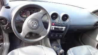 Seat Ibiza III (6L1) Hatchback 1.2 12V (AZQ) [47kW] 5-BAK picture 4