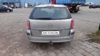 Opel Astra H SW (L35) Combi 1.6 16V Twinport (Z16XEP(Euro 4)) [77kW] 5BAK picture 4