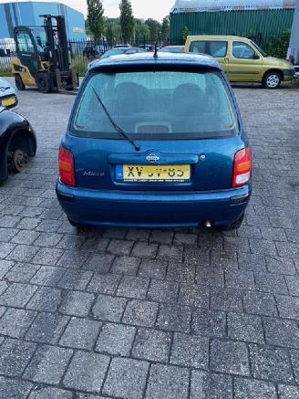 Nissan Micra (K11) Hatchback 1.3 LX,SLX 16V (CG13DE) [55kW] picture 4