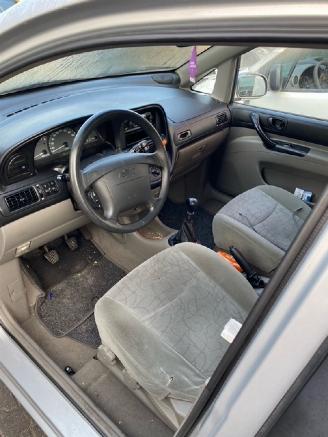 Daewoo Tacuma MPV 1.6 16V (A16DMS(Euro 2) [78kW] 5-BAK picture 3