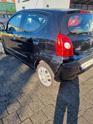 Nissan Pixo (D31S) Hatchback 1.0 12V (K10B(Euro 5)) [50kW] 5Bak picture 7