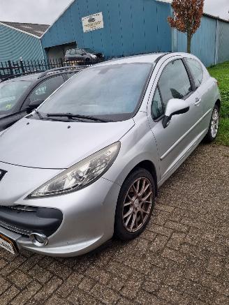 Peugeot 207 (WA/WC/WM) Hatchback 1.4 16V (ET3J4(KFU)) [65kW] picture 2