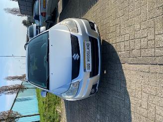 Sloopauto Suzuki SX4 (EY/GY) SUV 1.6 16V VVT Comfort,Exclusive (M16A VVT) [79kW] 5-BAK 2010/1