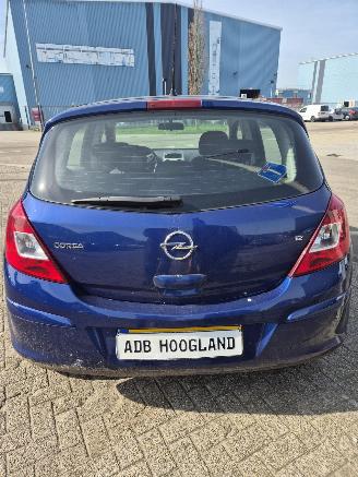 Opel Corsa D Hatchback 1.2 16V (Z12XEP(Euro 4)) [59kW] 5-BAK picture 4