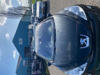 Salvage car Peugeot 308 (4A/C) Hatchback 1.6 16V THP 150 (EP6DT(5FX)) [110kW] 5-BAK 2009/1