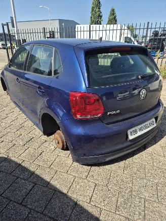 Volkswagen Polo V (6R) Hatchback 1.2 TDI 12V BlueMotion (CFWA(Euro 5)) [55kW] 5-BAK picture 3