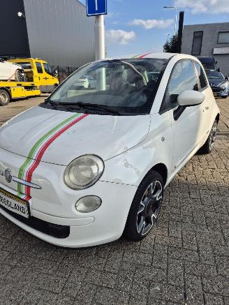 Fiat 500 (312) Hatchback 1.4 16V (169.A.3000) [74kW] 5-BAK picture 2