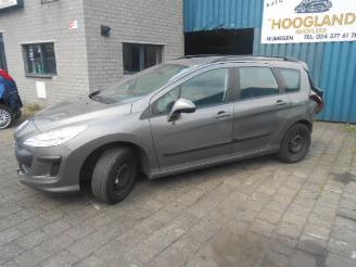 Peugeot 308 1.6hdi 66kw picture 2