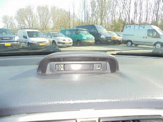 Suzuki Liana (ERC/ERD/RH4) Hatchback 1.4 DDiS 16V (DV4TED4(8HY)) [66kW] picture 8