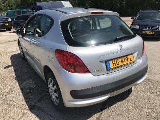Peugeot 207 (WA/WC/WM) Hatchback 1.4 (TU3A(KFV)) picture 4