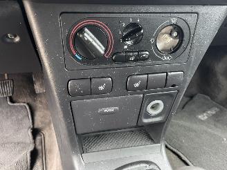 Saab 900 II (YS3D) Cabrio 2.0 Si 16V (B204I) picture 8