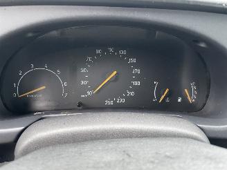 Saab 900 II (YS3D) Cabrio 2.0 Si 16V (B204I) picture 6