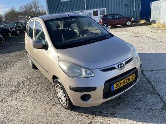Hyundai I-10 (F5) Hatchback 1.2i 16V (G4LA) [57kW] picture 2