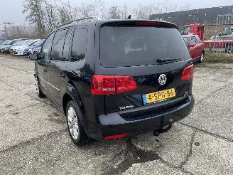 Volkswagen Touran (1T3) MPV 1.2 TSI (CBZB) picture 4