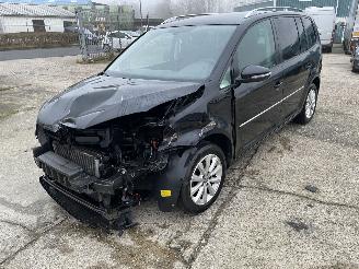 Volkswagen Touran (1T3) MPV 1.2 TSI (CBZB) picture 2