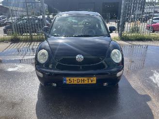 Volkswagen New-beetle New Beetle (9C1/9G1) Hatchback 3-drs 2.0 (AQY) [85kW picture 2