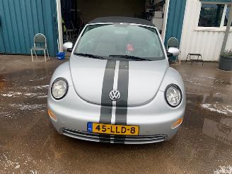 Volkswagen New-beetle New Beetle (1Y7) Cabrio 2.0 (AZJ) [85kW] picture 3