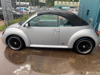 Volkswagen New-beetle New Beetle (1Y7) Cabrio 2.0 (AZJ) [85kW] picture 9