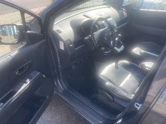 Mazda 5 5 (CR19) MPV 1.8i 16V (L823) [85kW] picture 5