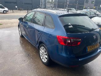 Seat Ibiza Ibiza ST (6J8) Combi 1.2 TDI Ecomotive (CFWA) [55kW] picture 4