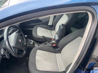 Seat Ibiza Ibiza ST (6J8) Combi 1.2 TDI Ecomotive (CFWA) [55kW] picture 7