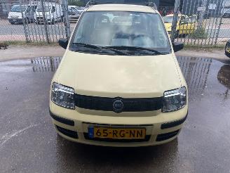 Fiat Panda Panda (169) Hatchback 1.1 Fire (187.A.1000) [40kW] picture 2