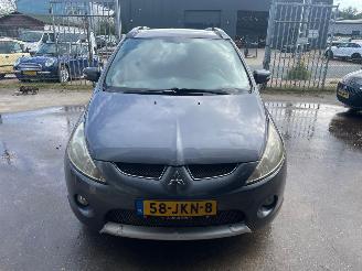 Mitsubishi Grandis Grandis (NA) MPV 2.4 16V MIVEC (4G69) [121kW] picture 2