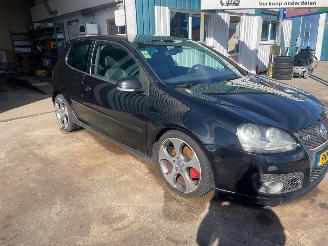 Volkswagen Golf Golf V (1K1) Hatchback 2.0 GTI 16V (AXX) [147kW] picture 3