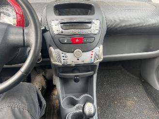 Toyota Aygo Aygo (B10) Hatchback 1.0 12V VVT-i (1KR-FE) [50kW] picture 10