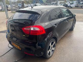 Kia Rio Rio III (UB) Hatchback 1.2 CVVT 16V (G4LA5) [63kW] picture 6