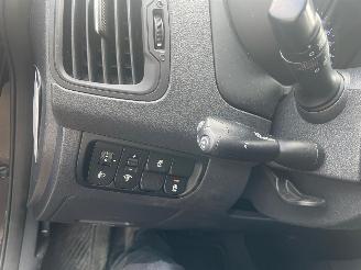 Kia Rio Rio III (UB) Hatchback 1.2 CVVT 16V (G4LA5) [63kW] picture 11